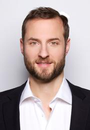 Portrait des Preiskommunikation Trainers Emanuel Albert