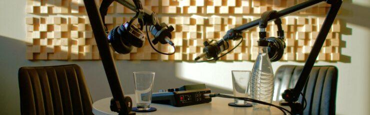 Header Podcaststudio Videocaststudio Radia bei Meeet