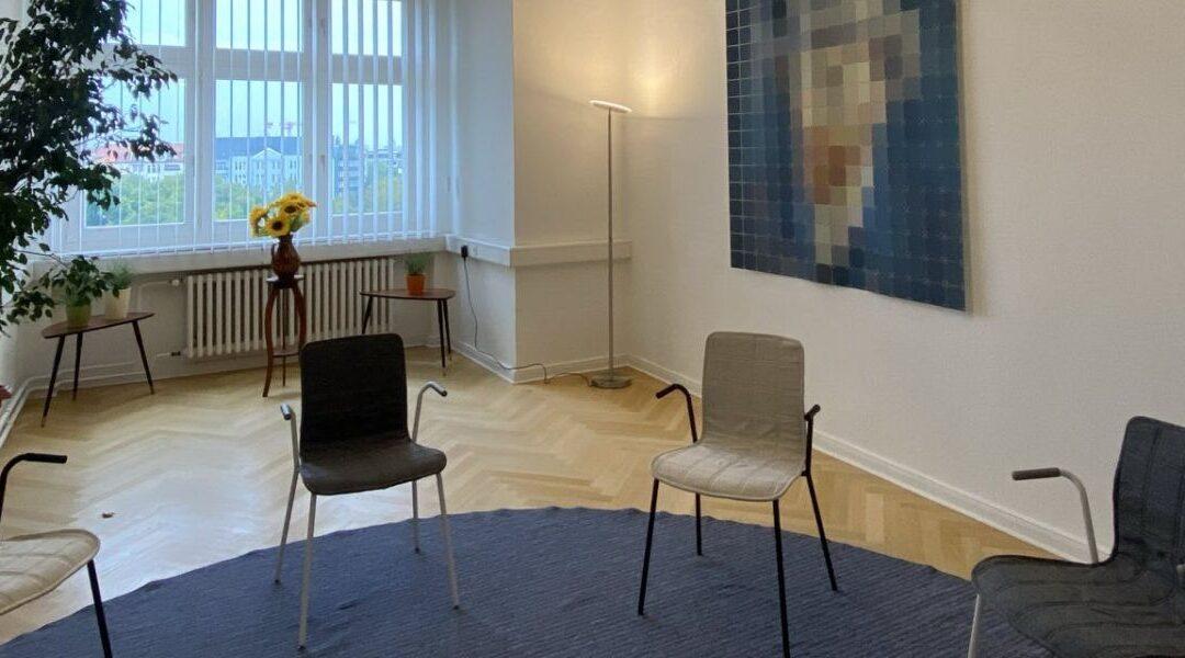Vincent – Entspannte Workshops und Meetings im Seminarraum in der City-West