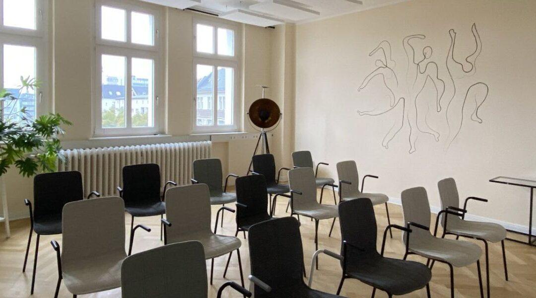 Pablo: Ein großzügiger Meeting- und Workshopraum